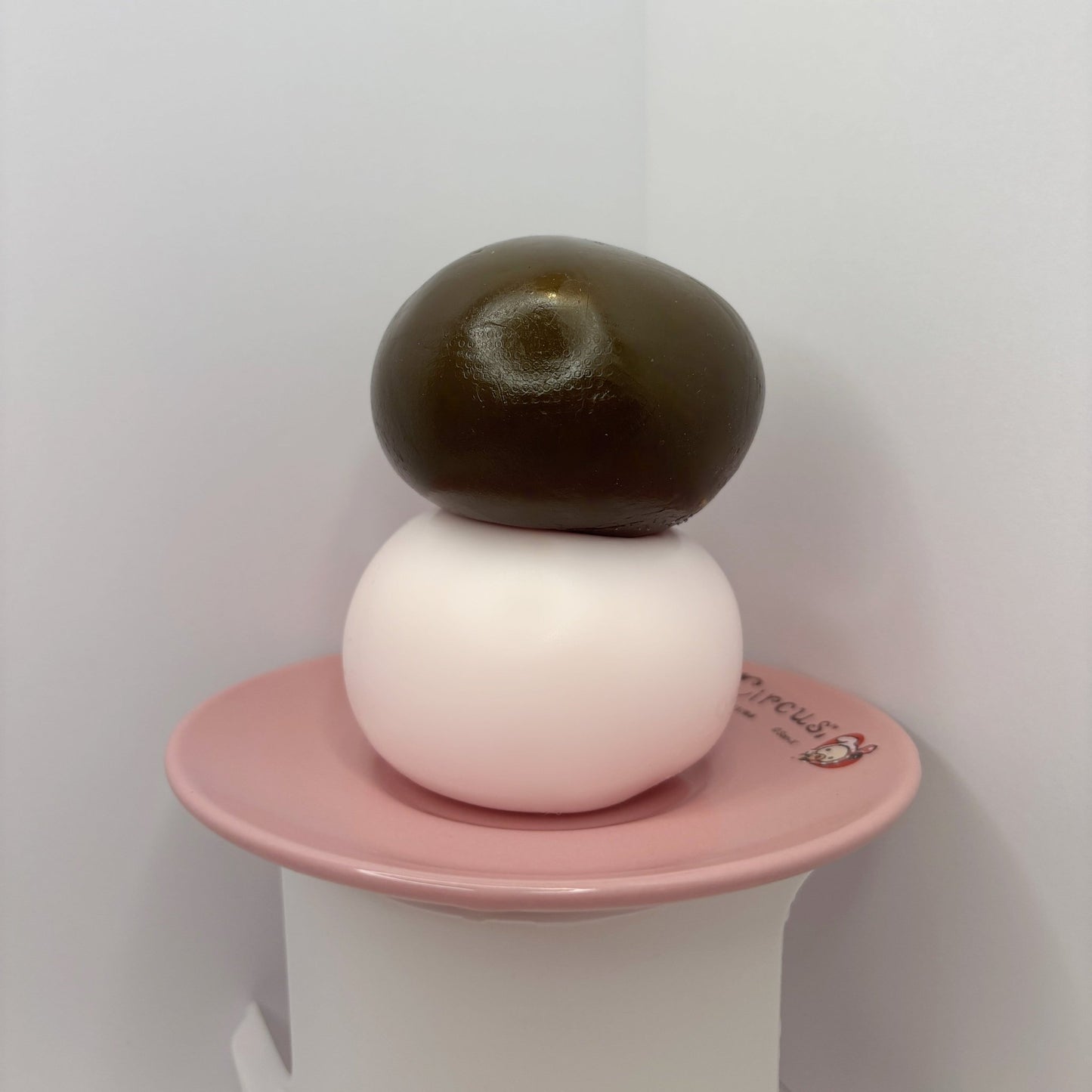 Handmade Glutinous Rice Mochi Ball Squishy - Nutty SquishyNutty SquishyStrawberrySquishy