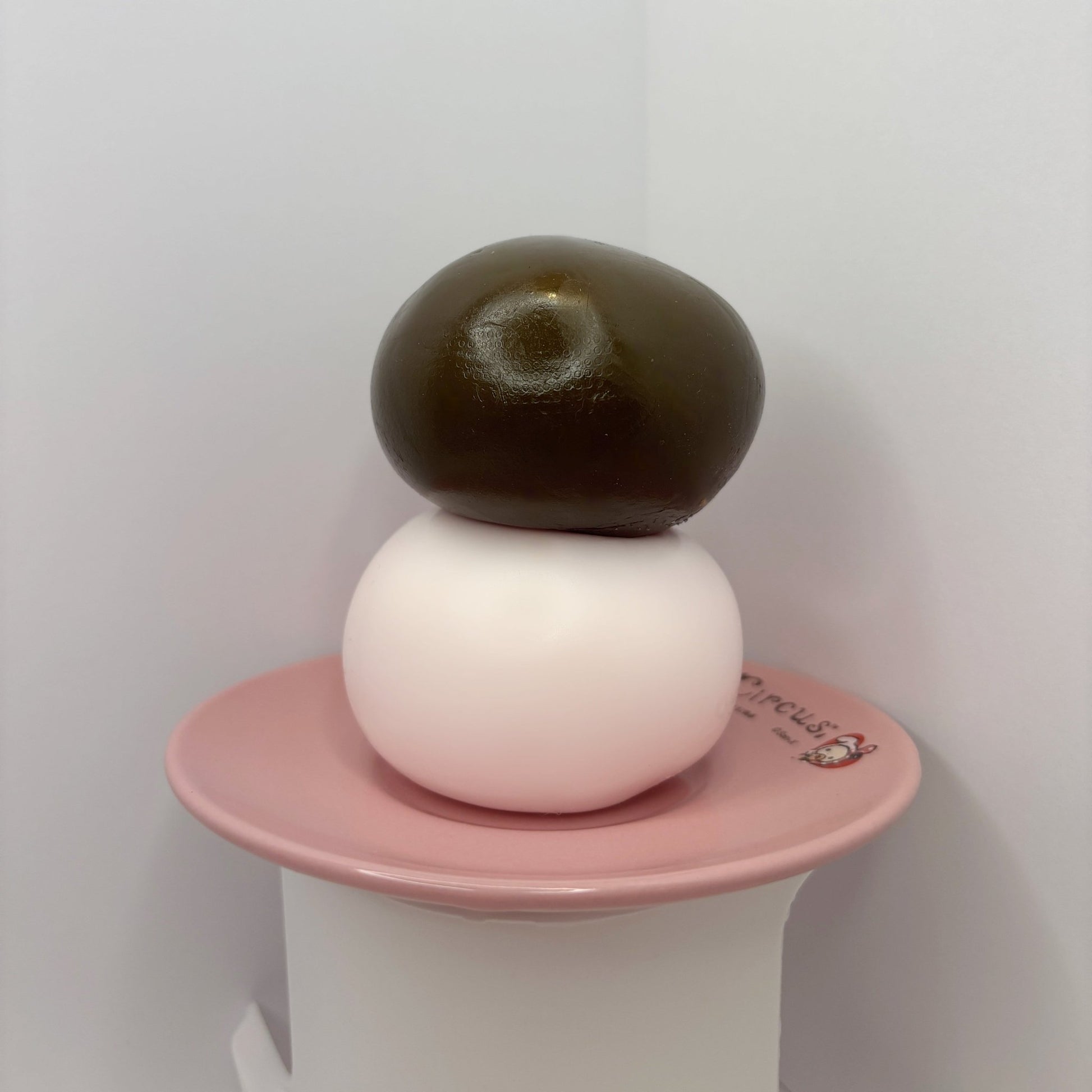 Handmade Glutinous Rice Mochi Ball Squishy - Nutty SquishyNutty SquishyStrawberrySquishy