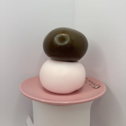 Handmade Glutinous Rice Mochi Ball Squishy - Nutty SquishyNutty SquishyStrawberrySquishy
